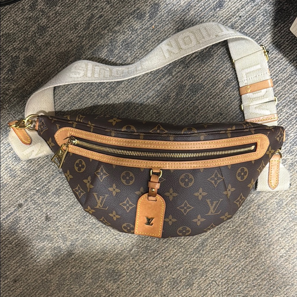 Louis Vuitton Monogram Brown Belt Bag